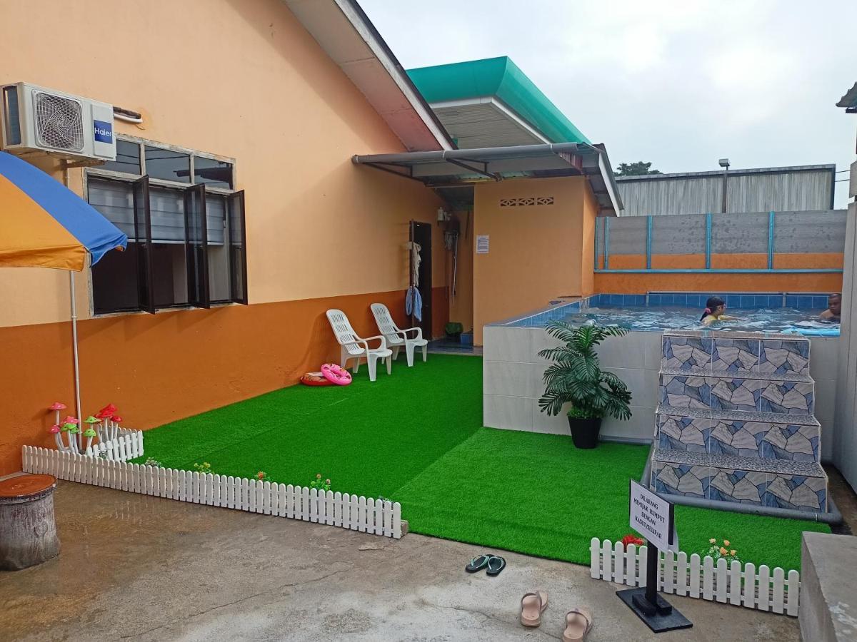 Ns Homestay Private Pool Tanah Merah  Exterior foto
