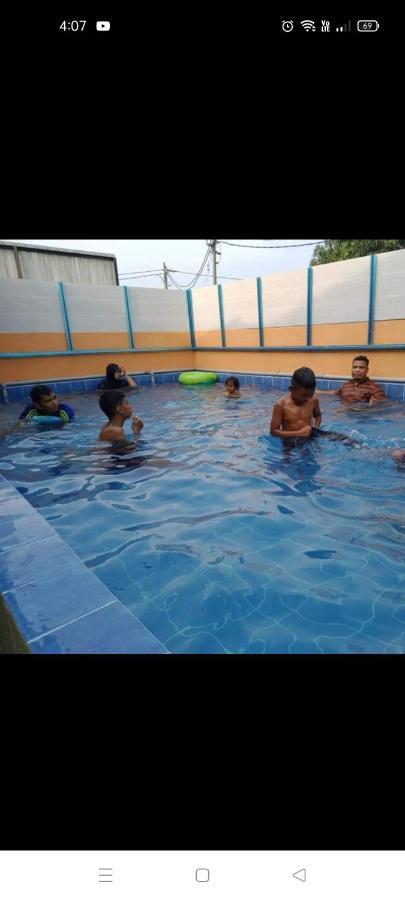 Ns Homestay Private Pool Tanah Merah  Exterior foto